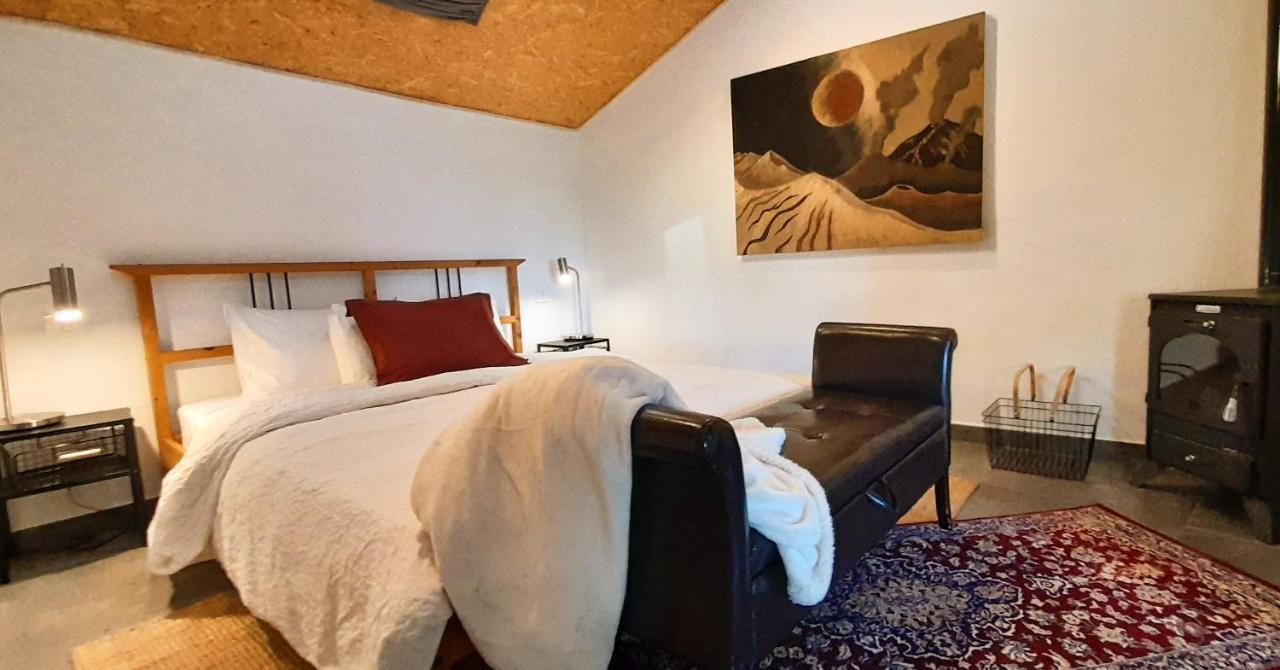 Casa Aguar: Acogedora Casa De Invitados En El Bosque Barrial Exteriör bild